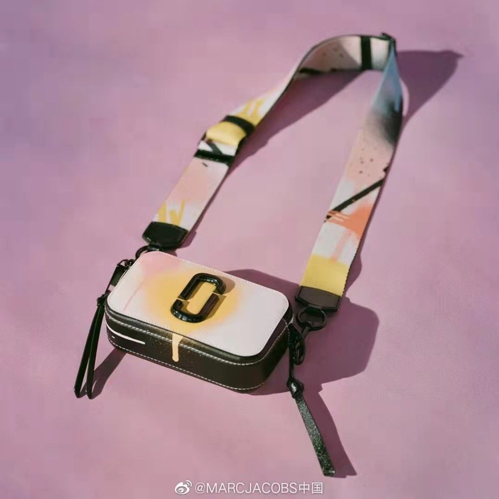 🌈🌈Marc Jacob Crossbody 🌈 🌈 - Picture 15 of 15